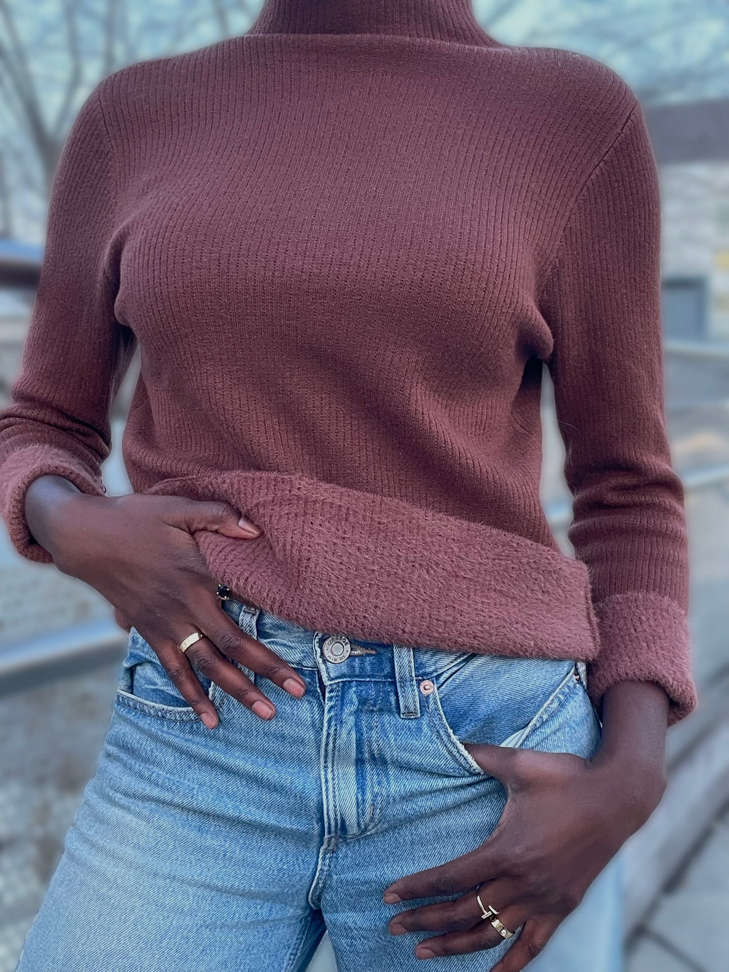 Wrap-Me-Warm Knitted Pullovers